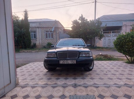 Mercedes C 180