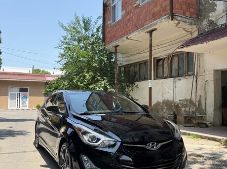 Hyundai Elantra 2015