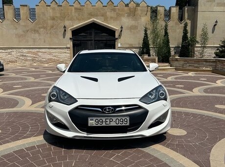 Hyundai Genesis Coupe 2012