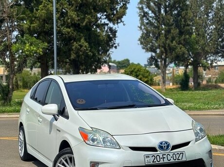 Toyota Prius 2015