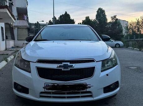 Chevrolet Cruze 2012