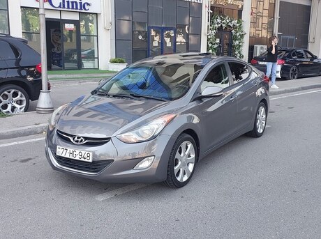 Hyundai Elantra 2011