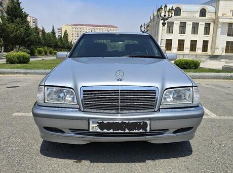 Mercedes C 180 2019