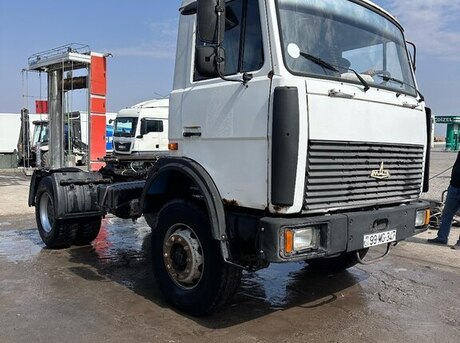 MAZ 551605