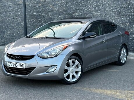 Hyundai Elantra 2011