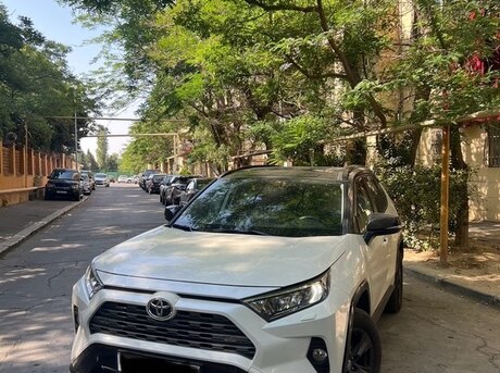 Toyota RAV4 2019