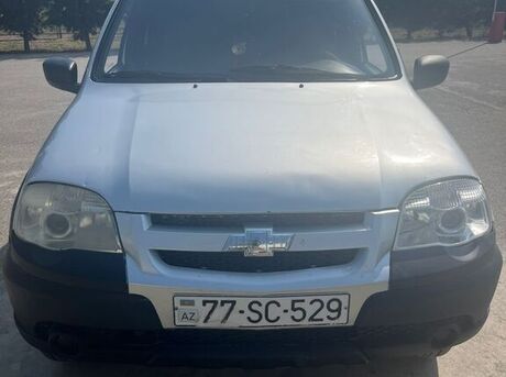 Chevrolet Niva 2013