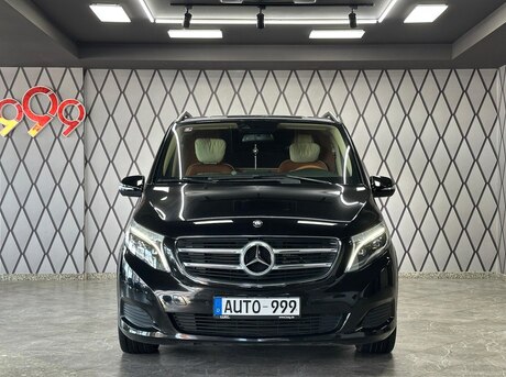 Mercedes V 250