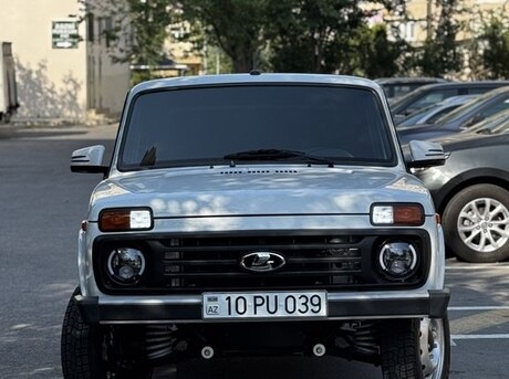 LADA (VAZ) Niva 2023
