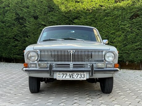 GAZ 24