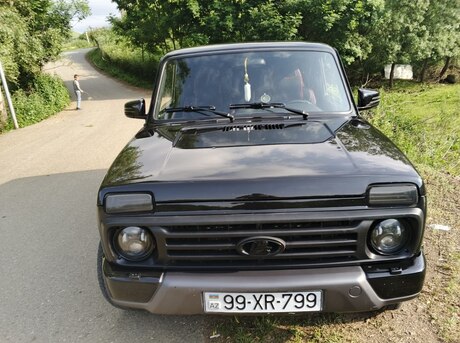 LADA (VAZ) Niva 2017