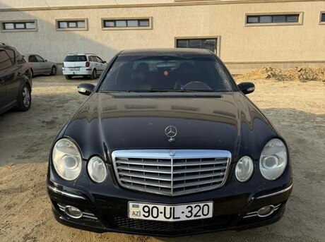 Mercedes E 220 d 2003