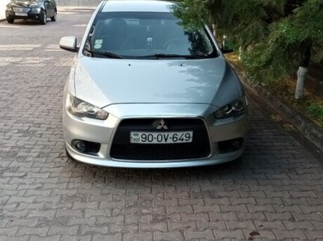 Mitsubishi Lancer