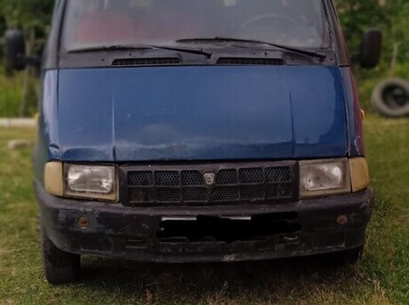 GAZ 2705 2002