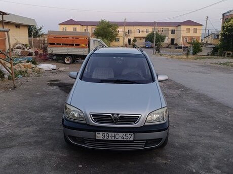 Opel Zafira 2002