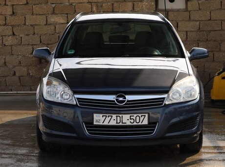 Opel Astra 2008