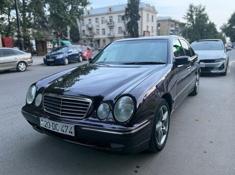 Mercedes E 220 d 2001