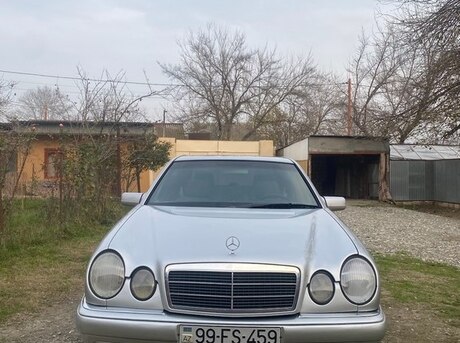 Mercedes E 240 1998