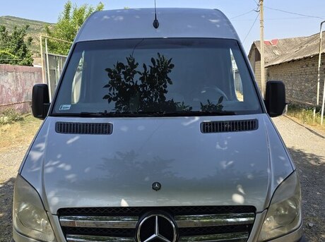 Mercedes  2008