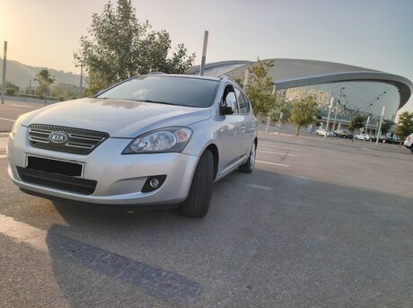 Kia  2008