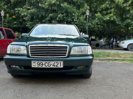Mercedes C 180