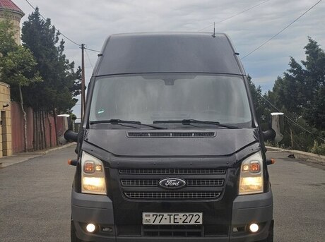 Ford Transit 2011