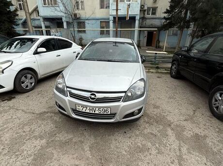 Opel Astra 2010