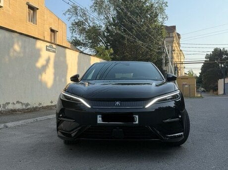 BYD Song L