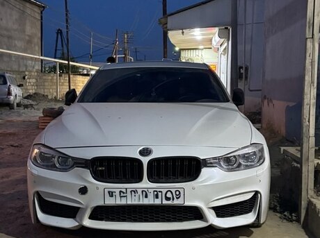 BMW 328 2013
