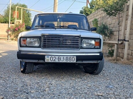 LADA (VAZ) 2107