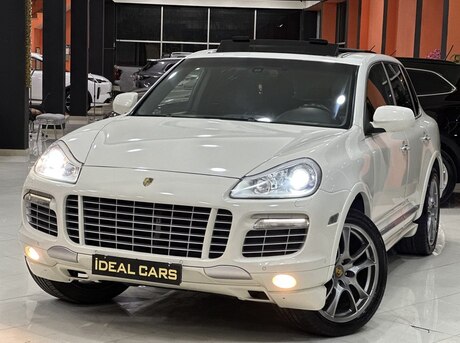Porsche Cayenne GTS