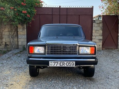 LADA (VAZ) 2107 2010