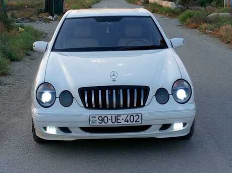 Mercedes E 240 1999