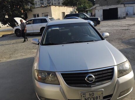 Nissan Sunny 2011