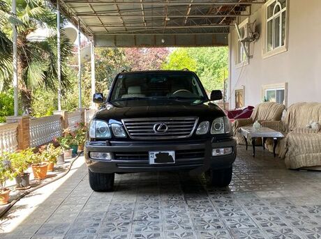 Lexus LX 470