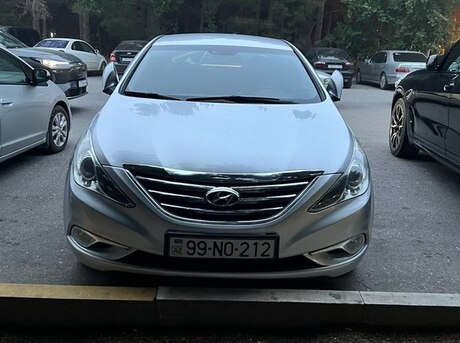 Hyundai Sonata 2013