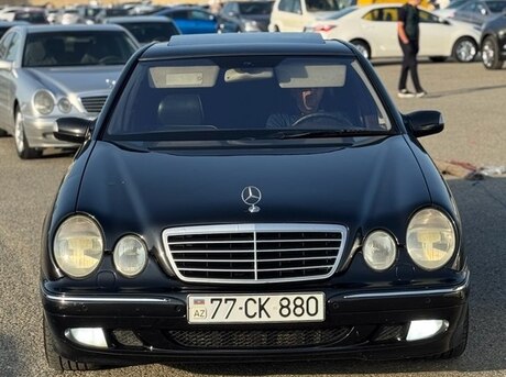 Mercedes E 270 2001