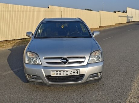 Opel Signum 2003