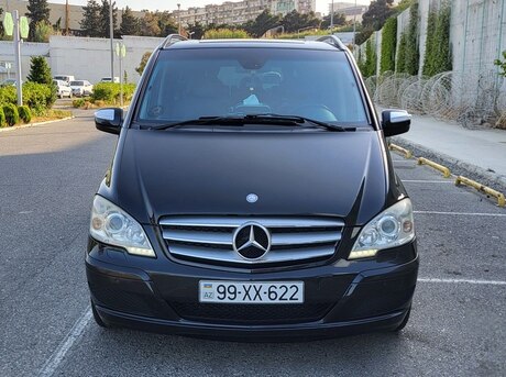 Mercedes Viano