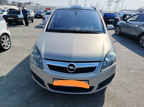 Opel Zafira 2005