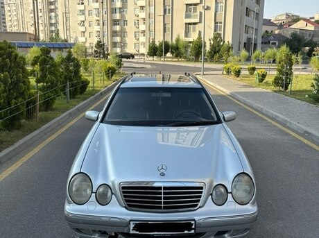 Mercedes E 220 d 2001