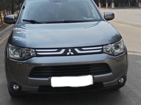 Mitsubishi Outlander 2013