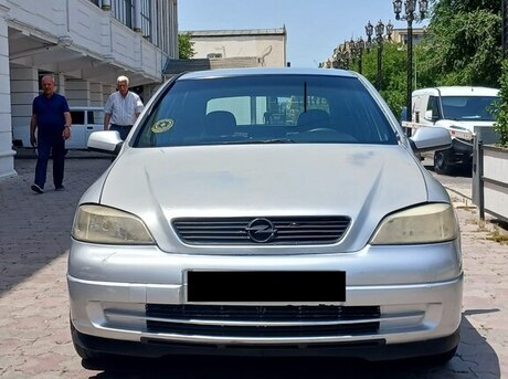 Opel Astra 1998