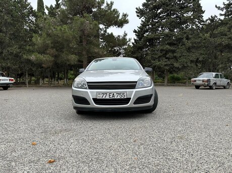 Opel Astra 2005