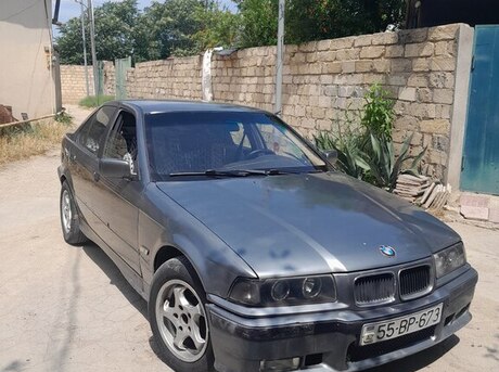 BMW 318 1992