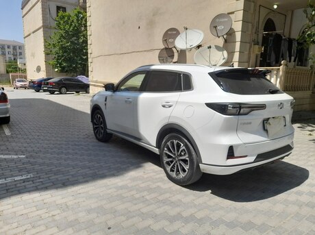 Changan Qiyuan Q05 2024