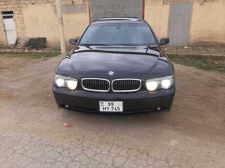 BMW 745