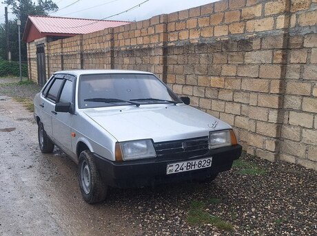 LADA (VAZ) 21099 2002