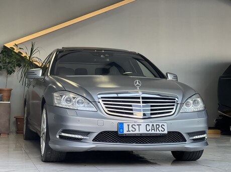 Mercedes S 500