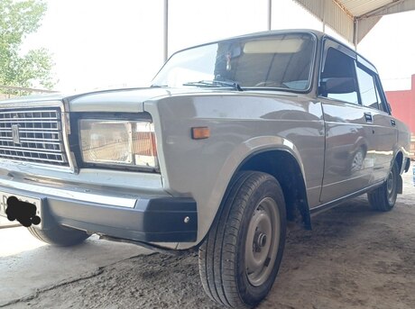 LADA (VAZ) 2107 1990